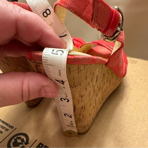 Coach Coral Orange Peep Toe Slingback Wedge Sandals 6.5 Cork Patent leather Logo - Picture 13 of 14